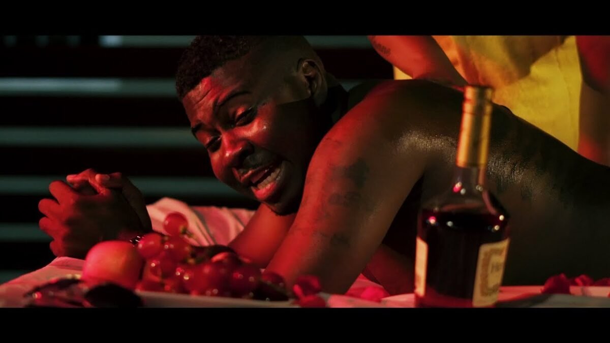 Damaru – De Liefde ft. Avanaysa (Official Music Video)
