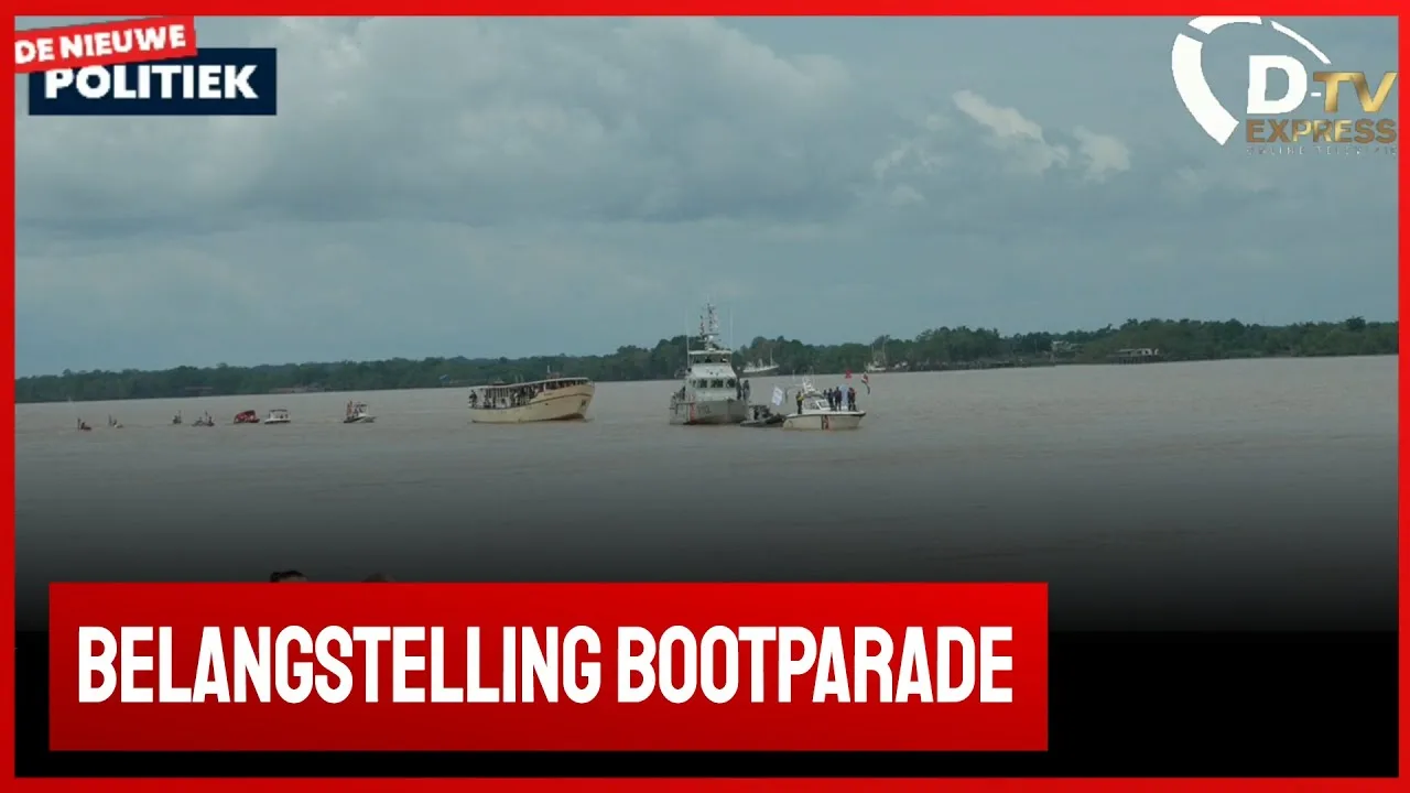 Botenparade Suriname rivier opening Olympische spelen in Parijs Frankrijk