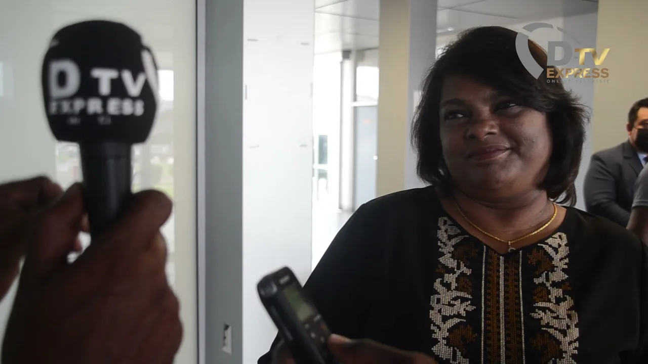 De Nieuwe Politiek Afl 52