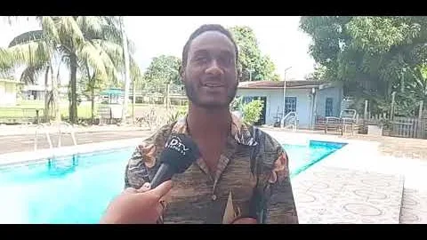 In gesprek met de internationaal bekende Surinaamse artiest James Francis