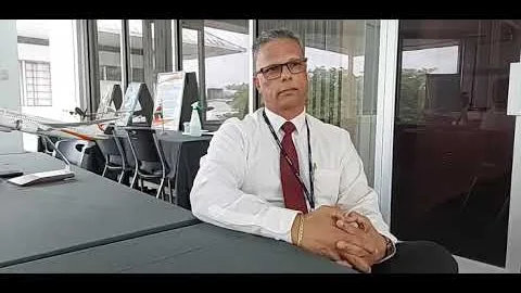 In gesprek met SLM topper en hoofd oparations mnr Steven Gonesh