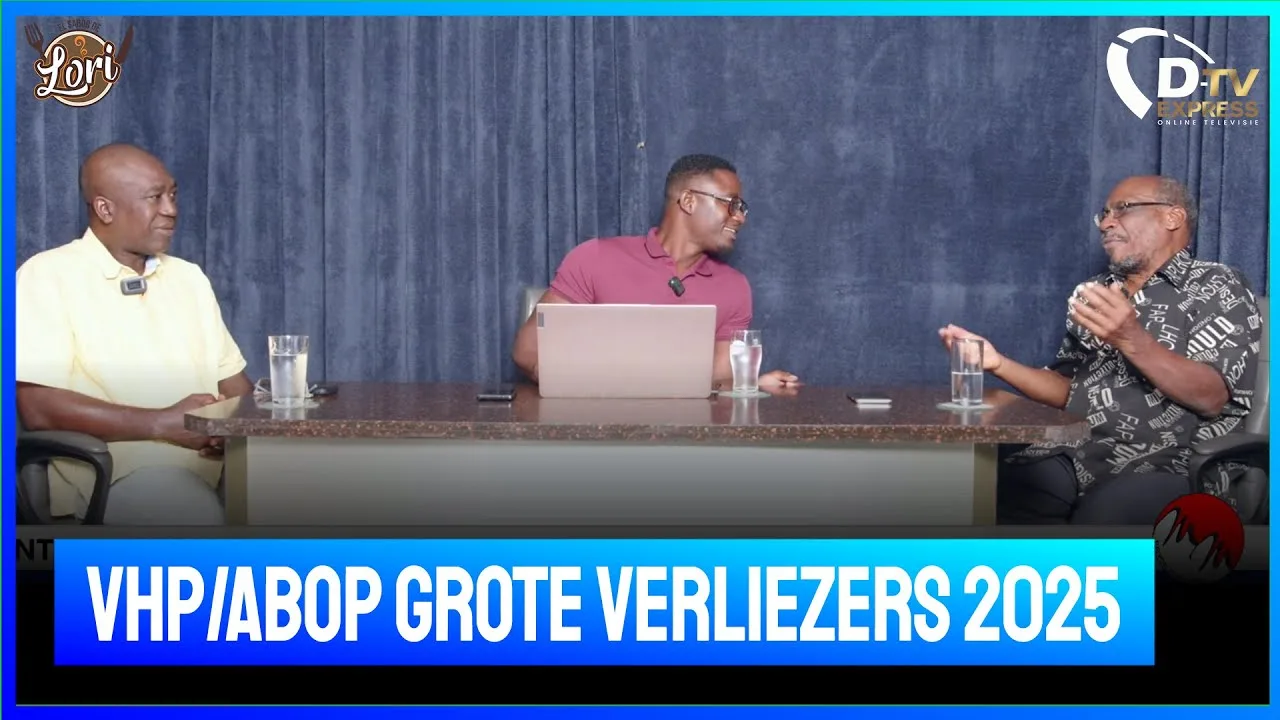 Ronald Assen en Edgard Dikan; 4jr Santokhi (Suriname)