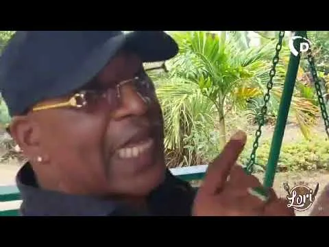 Criticus Lall alias Dogla over actuele zaken