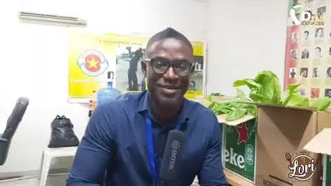 Weggeven van prijzen in verband met 5 jaar The Positieve Movement