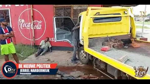 Zware aanrijding hoek Dokter Sophie Redmond straat en Van Idsingastraat