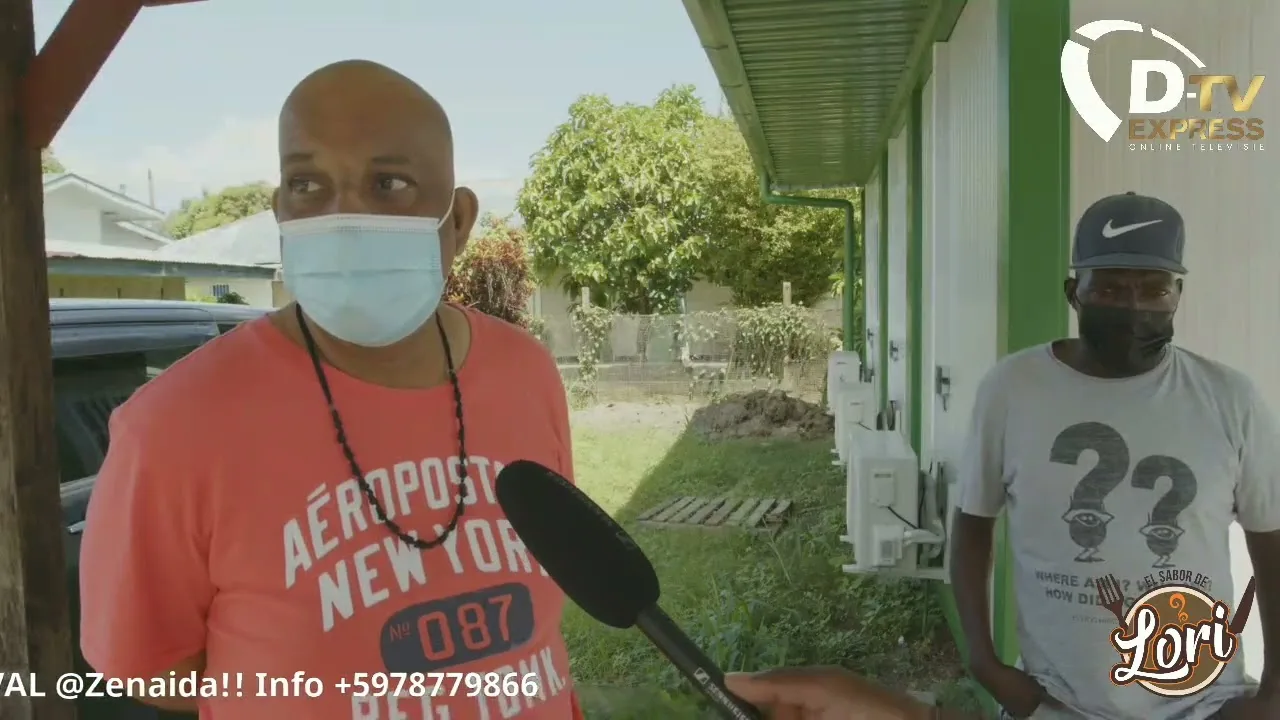 dialyse patienten met de handen in het haar