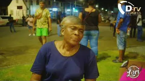 Flitsen protestactie onafhankelijkheidsplein