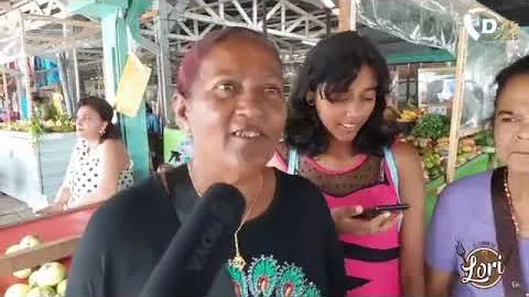 Live flitsen uit Openbare Markt Nickerie