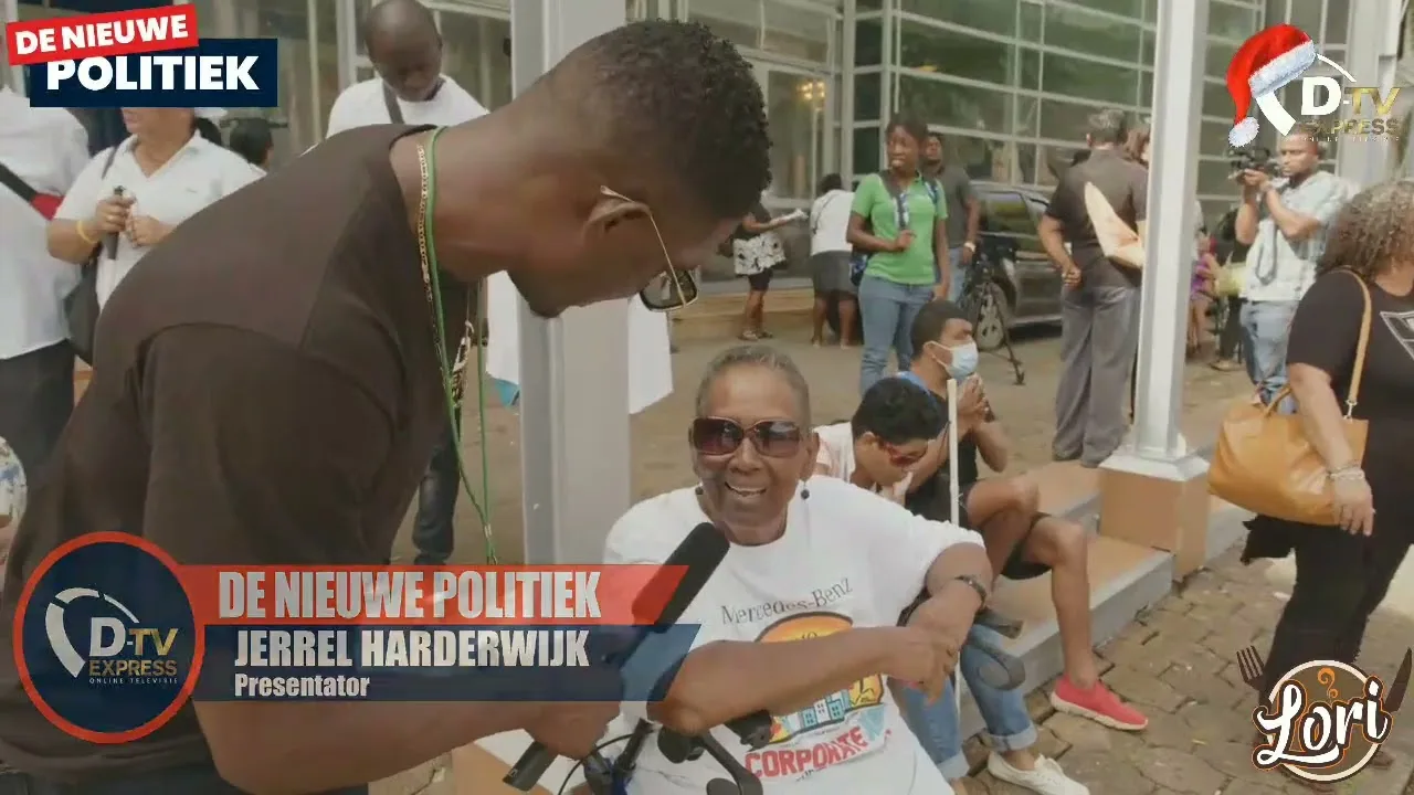 Mensen met een beperking protesteren en dienen petitie in