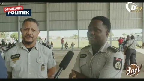 Politietoppers Atompai en Eijk over ontslag Hellings & Gentle (Suriname)