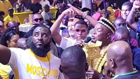 Brunswijk roept achterban op Simons te ondersteunen tijdens viering 65ste verjaardag