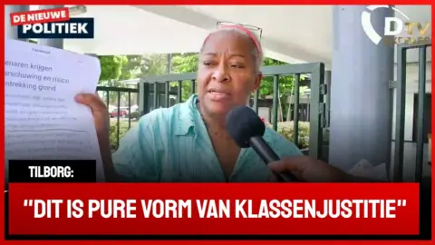 Judith Tilburg protesteert bij De Nationale Assemblee